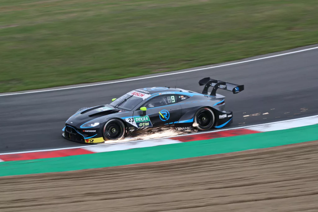 Aston Martin Vantage DTM Daniel Juncadella c HWA