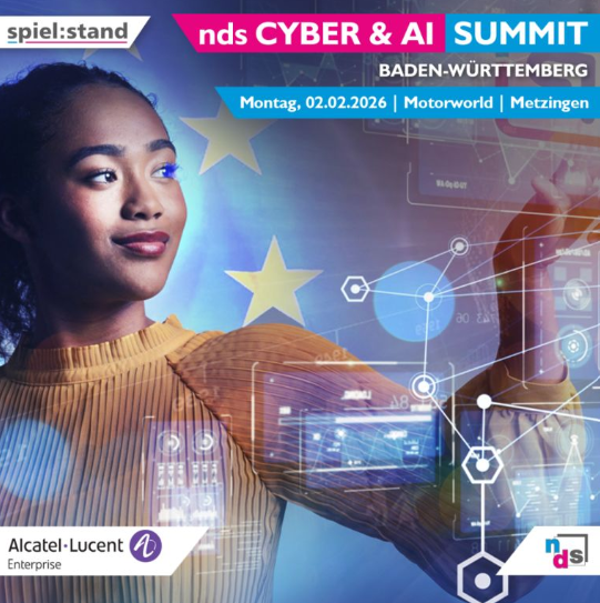 Frau berührt holografische Benutzeroberfläche vor EU-Sternen, im Hintergrund Banner nds CYBER & AI SUMMIT.