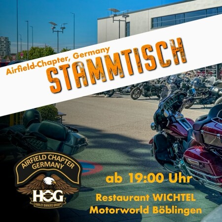 Mehrere Motorräder vor einem Gebäude, darüber ein Banner STAMMTISCH mit Hinweis: ab 19 Uhr, Motorworld Böblingen.