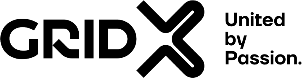 Schwarzes Logo mit stilisiertem Schriftzug CRDX und dem Slogan United by Passion.