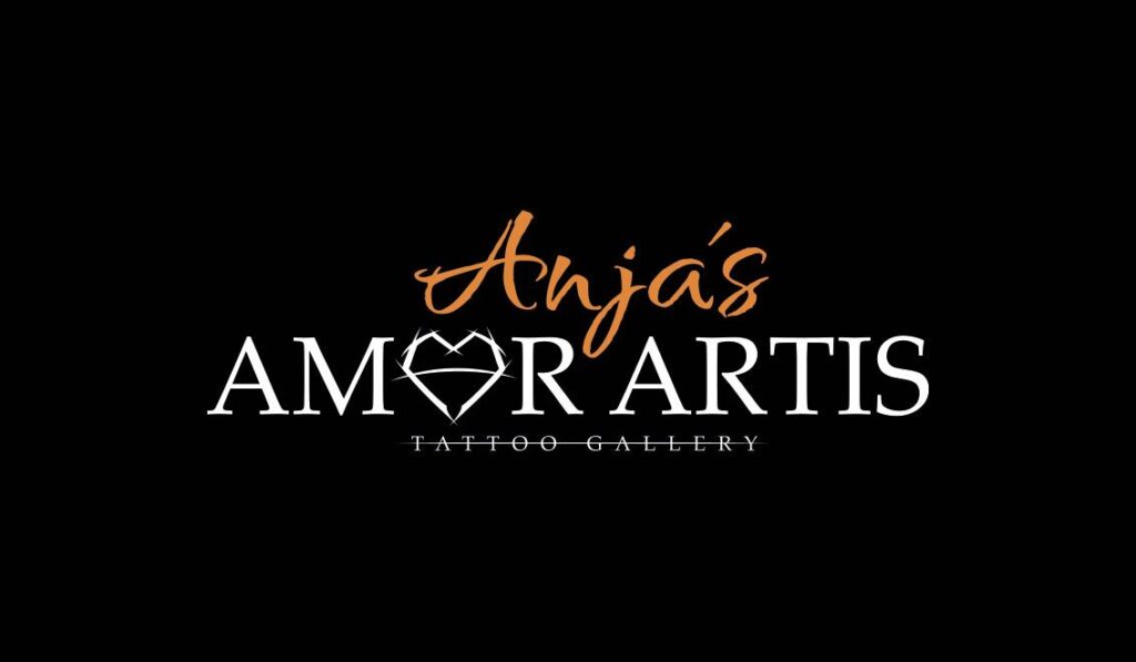 Logo von Anja’s Amor Artis Tattoo Gallery auf schwarzem Hintergrund
