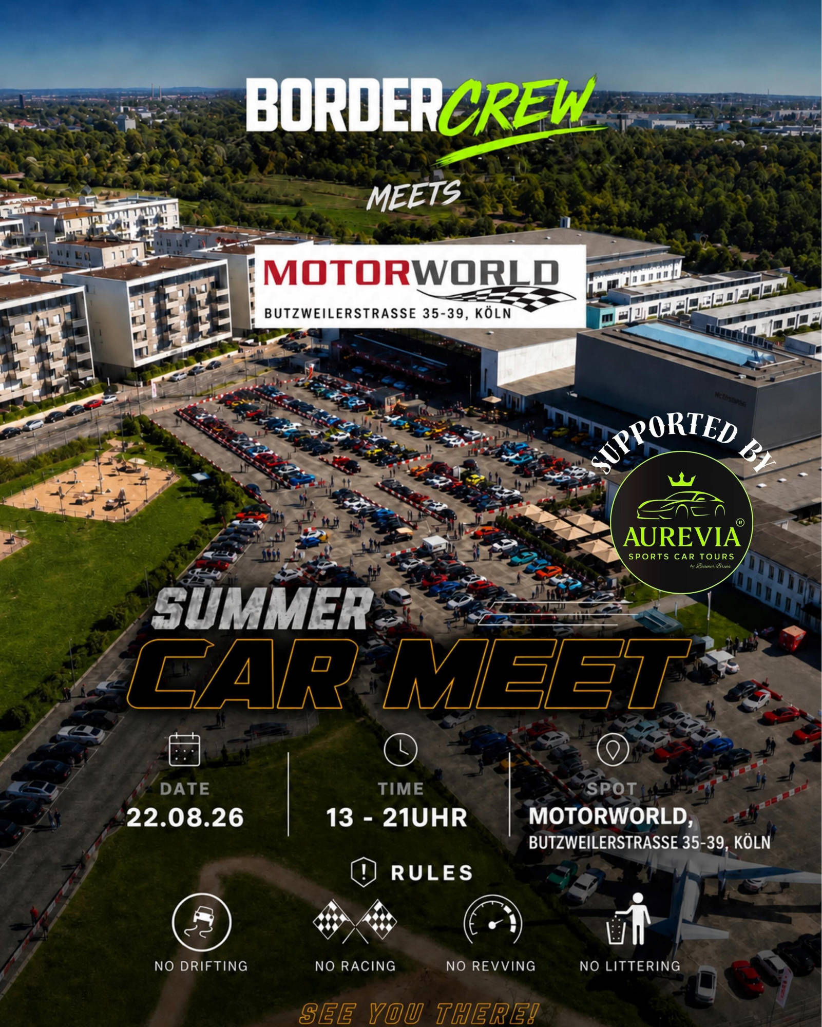 Werbeplakat für ein Summer Car Meet am Motorworld-Standort in Köln mit zahlreichen Sportwagen von oben