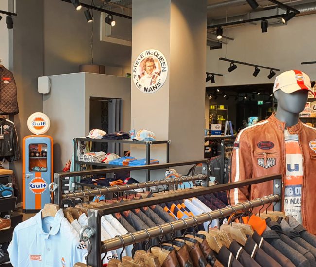 Bild-1-PL-Store-Munich2