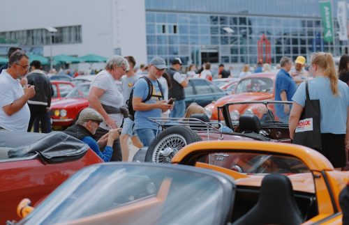 OldtimerTreff_1 (c) Motorworld