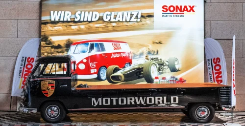 SONAX_Motorworld_Partnerschaft (c) Motorworld_Kay MacKenneth