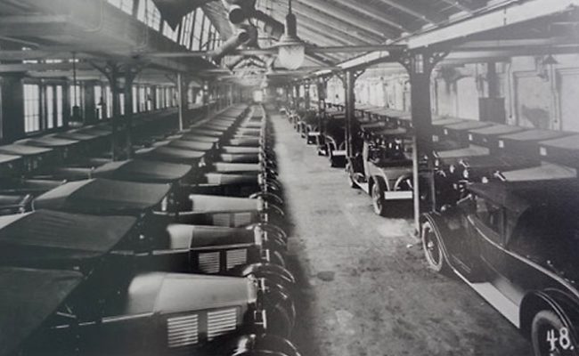motorworld-berlin-historisch.2