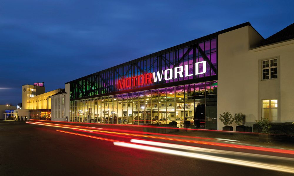 motorworld-region-stuttgart-aussenansicht
